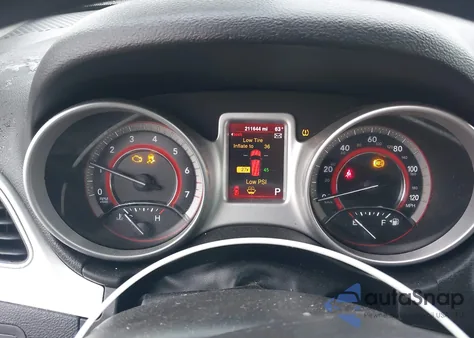 2013 Dodge Journey Sxt z USA, uszkodzony, nr VIN 3C4PDCBG8DT671200